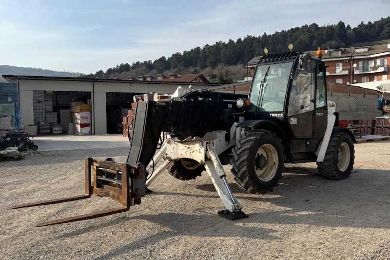 OmecoHub - Immagine TEREX TELELIFT 3517